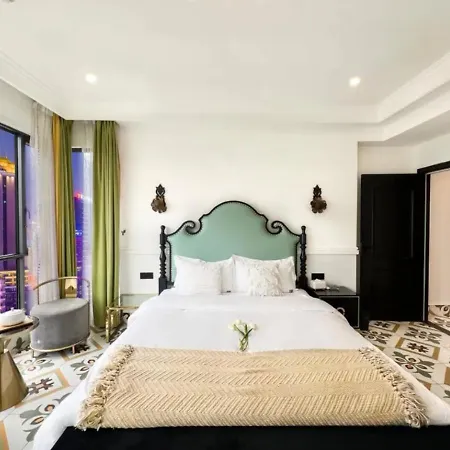 Misty Nest High Altitude River View B&B Hongyadong Branch Chongqing Exterior photo