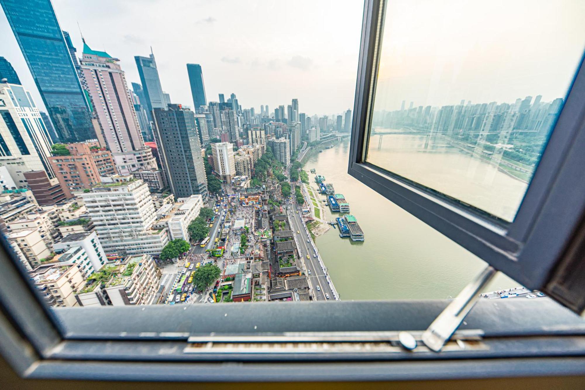 Apartment Misty Nest High Altitude River View Hongyadong Branch Chongqing